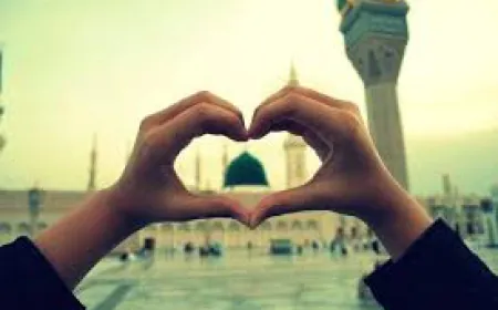 തിരുനബിയേ, അഖിലം അർപ്പണം.